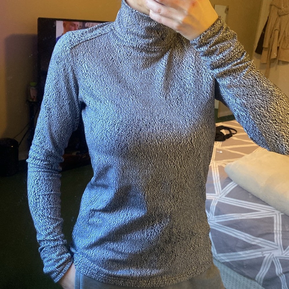 Lululemon🍋R2R Long sleeve♥️NEW!